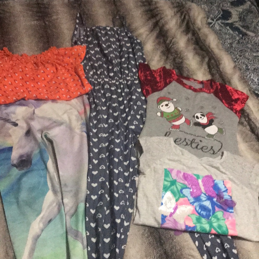 Little girls clothes bundle